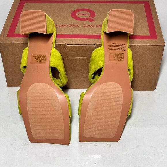 TORGEIS Flamingo Knotted Block Heel Sandals - Picture 7 of 7